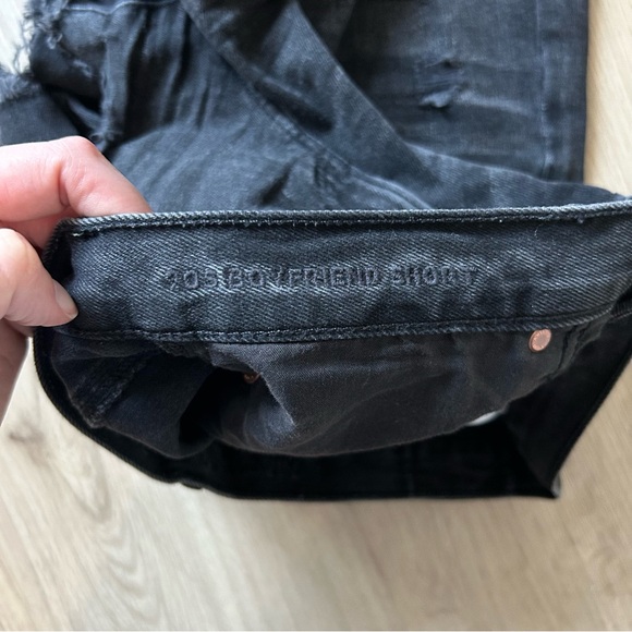 American Eagle High Waist 90s Boyfriend Jean Shorts - Picture 3 of 4